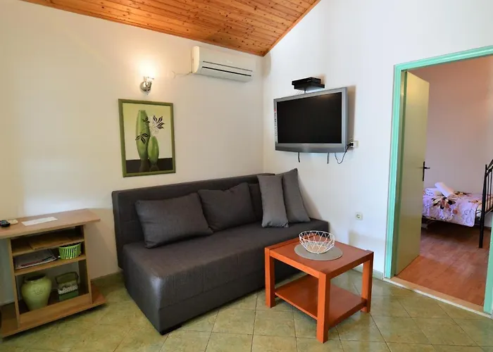 Tatil Evi Camp Marko-1 By Interhome